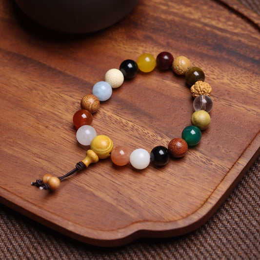 Eighteen-seed bracelet